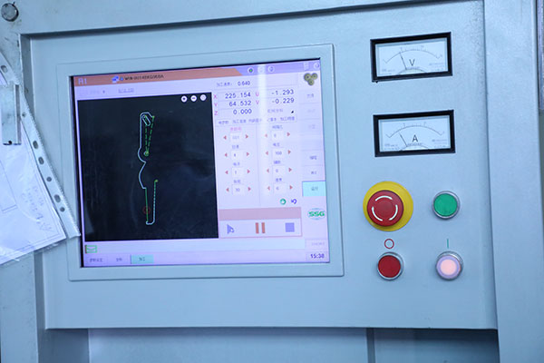 雙組份自動(dòng)點(diǎn)膠機(jī)廠家