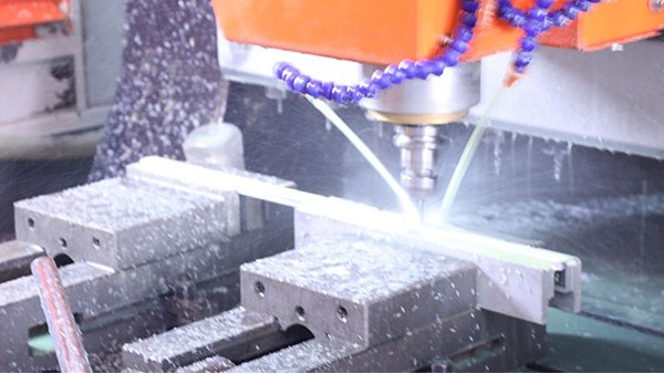 浙江點(diǎn)膠機(jī)生產(chǎn)廠家